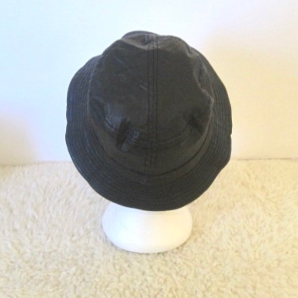 Reversible Check Fleece Bucket Hat - Picture 7 of 7